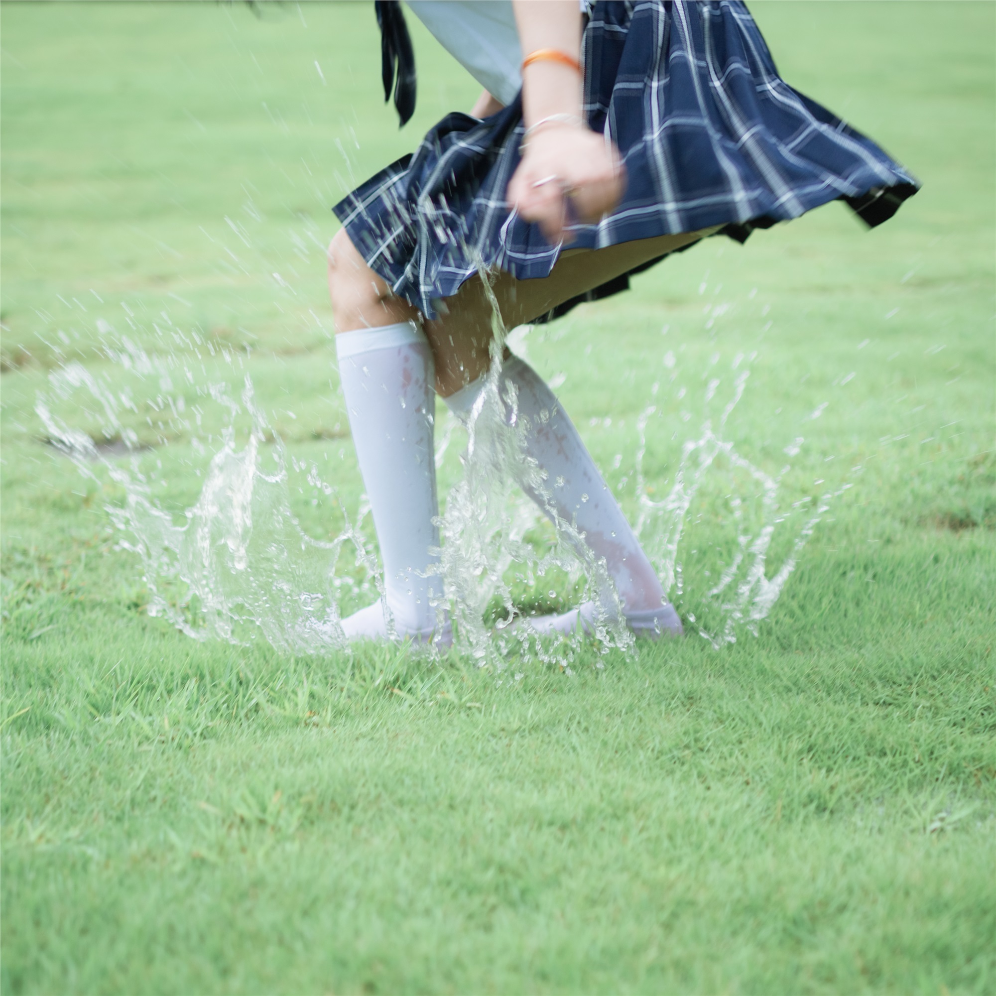 YITUYU艺图语 2021.09.01 夏日雨后 三重子